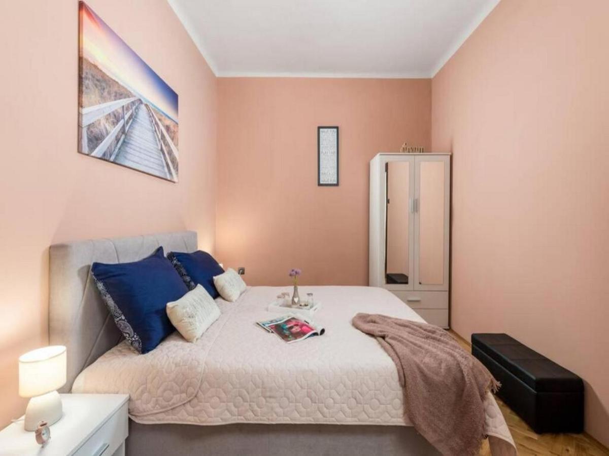 Apartman Karesa -リエカ エクステリア 写真