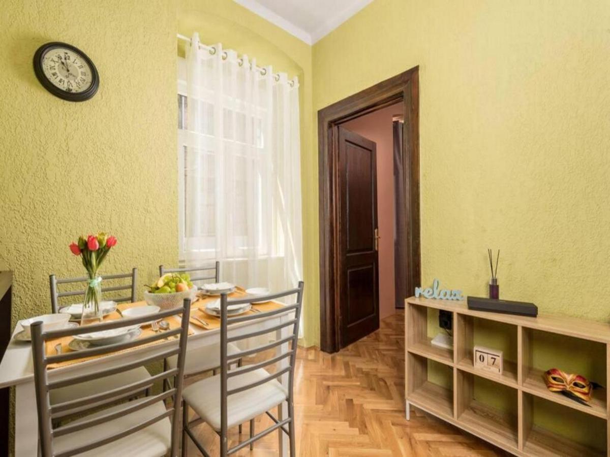 Apartman Karesa -リエカ エクステリア 写真